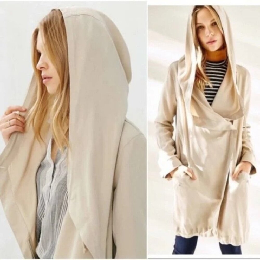 Urban Outfitters Silence + Noise Waylin Asymmetrical Parka - Picture 5 of 15